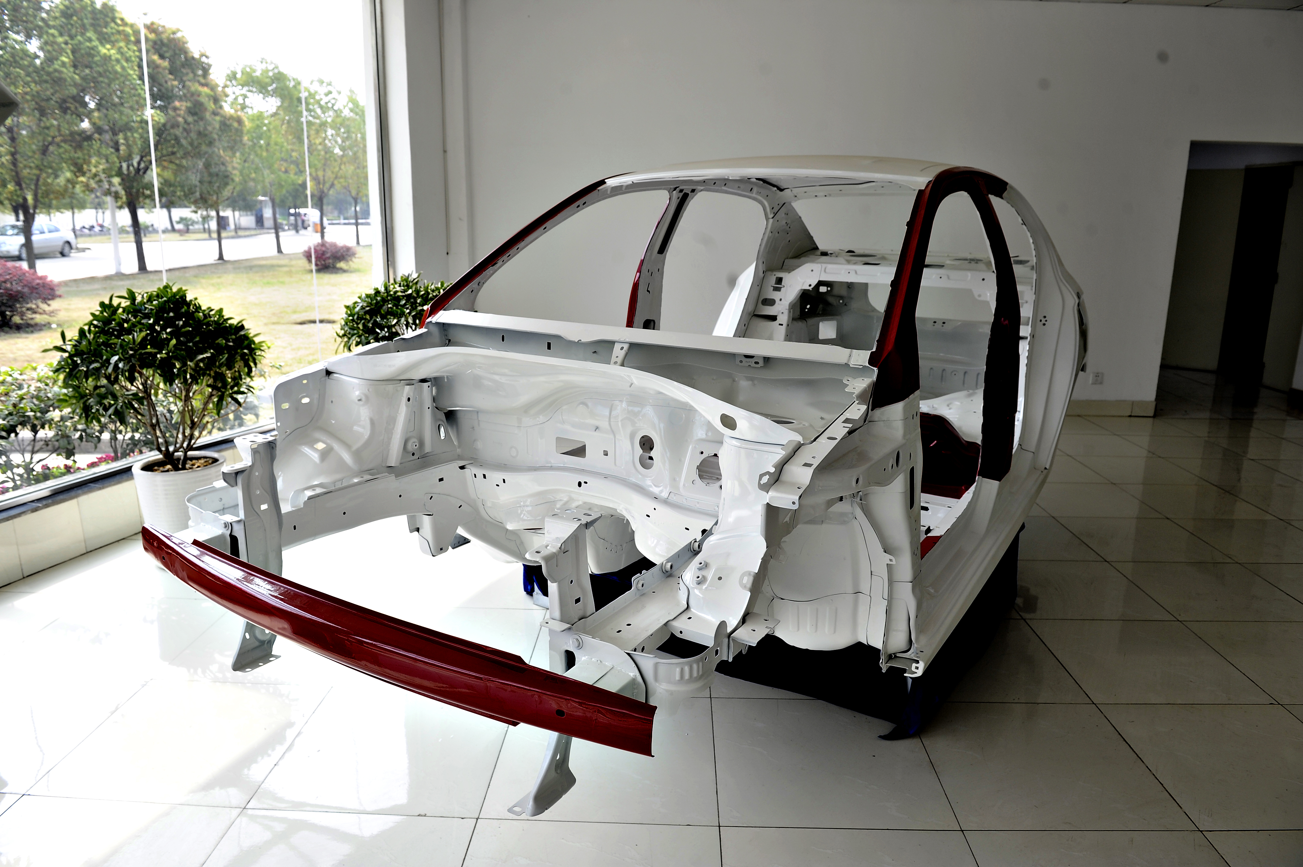 首钢与中国一汽成功合作研发2.4GPa级超高强度热成形钢