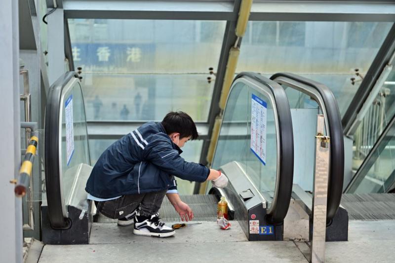 实探:清明假期深圳口岸“人人人”!口岸加速向“经济引擎”转型升级