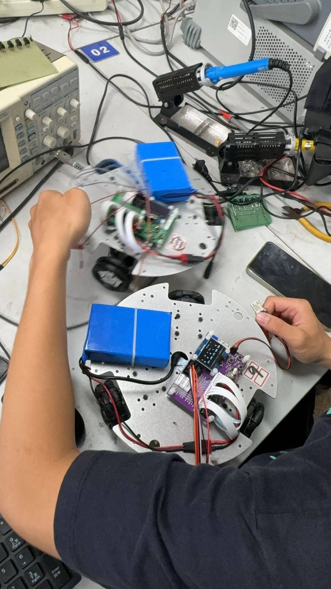 产量将起飞！机器人产业“军备竞赛”来了？机构密集调研股出炉