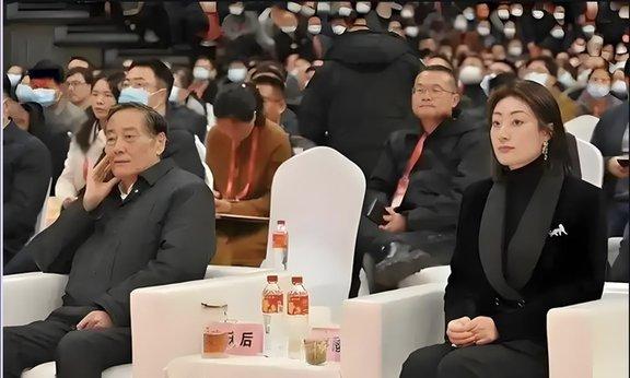 宗馥莉在上海成立企管新公司