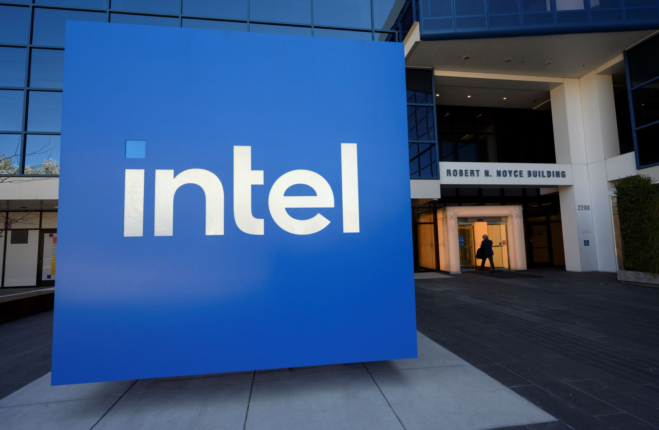 4月16日世运电路涨停：英伟达概念，PCB板，机器人概念热股